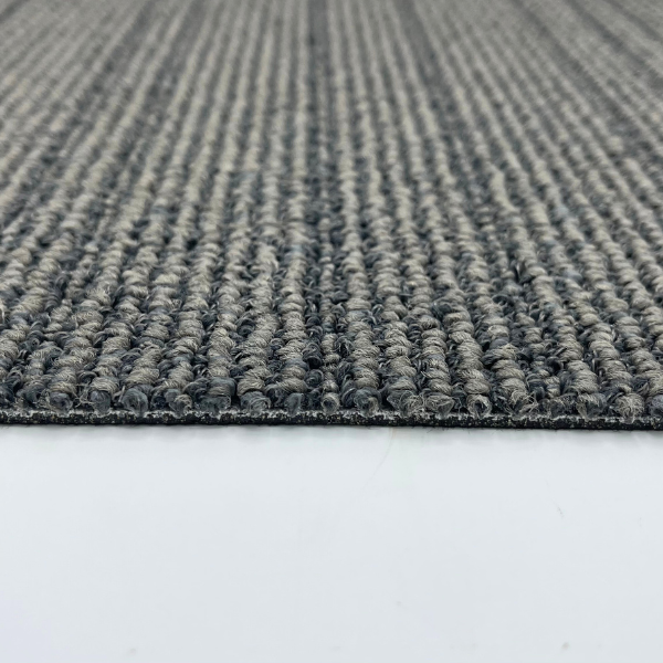 10 2858 Desso Denver Airm. 418439 Grijsbruin 50×50 Cm Tapijttegel