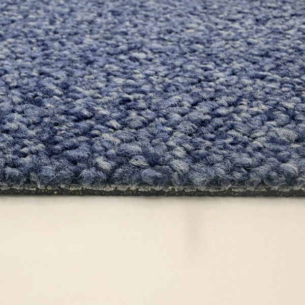 10-2978 - Desso Pallas 8522 blauw WT 50x50 cm tapijttegel (1)