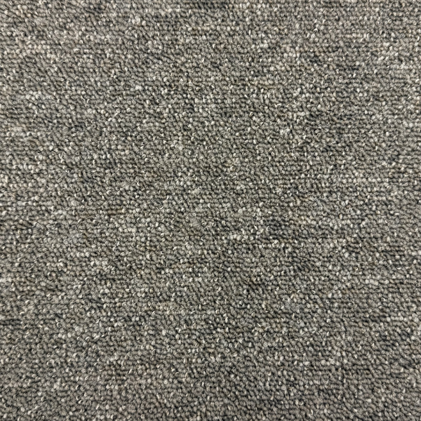 10-2981 - Desso Stratos 9097 lichtgrijs 50x50 cm tapijttegel